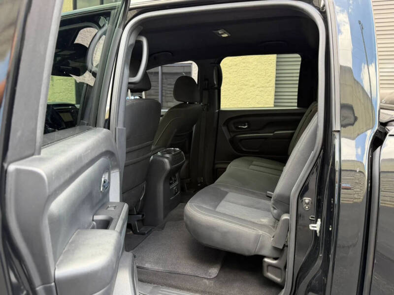 2018 Nissan Titan