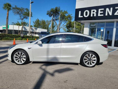 2020 Tesla Model 3 Standard Range