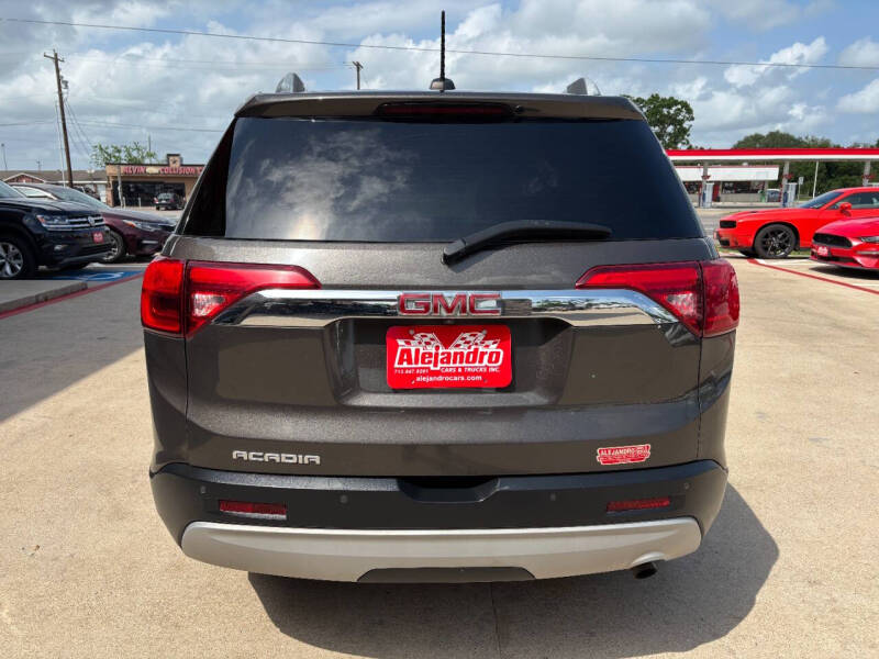 2019 GMC Acadia SLE-2