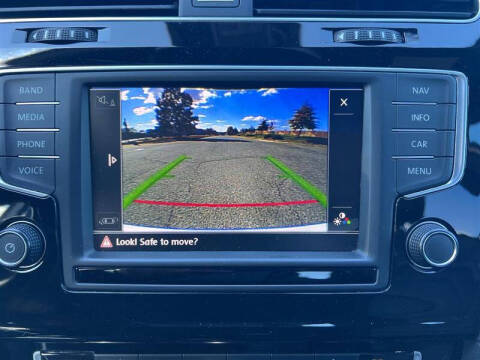 2016 Volkswagen Golf R