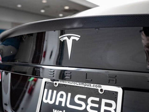 2021 Tesla Model S Plaid