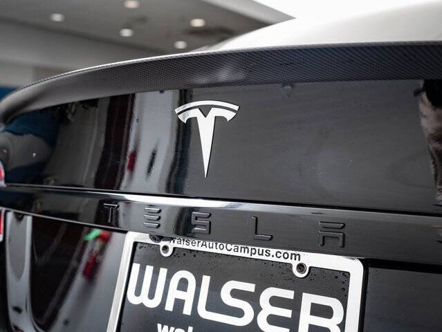 2021 Tesla Model S Plaid