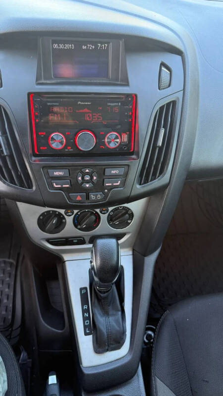 2013 Ford Focus SE