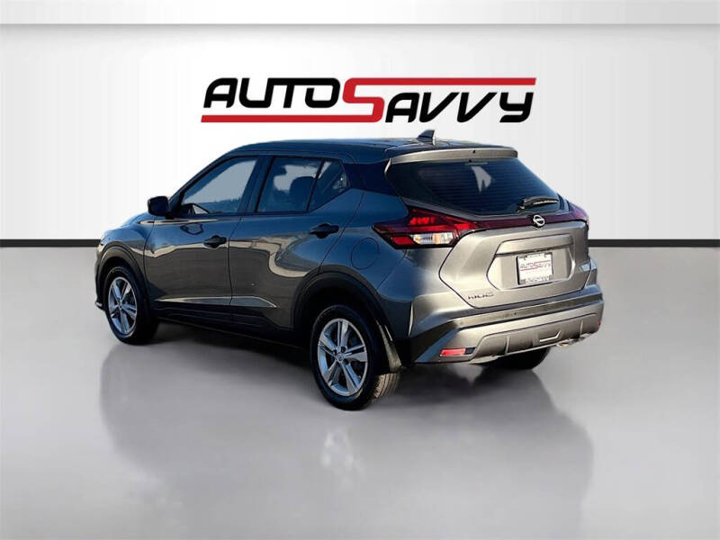 2023 Nissan Kicks S