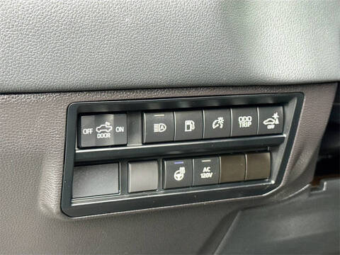 2024 Toyota Tundra Limited HV