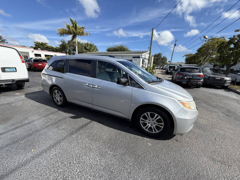 2011 Honda Odyssey EX-L w/DVD