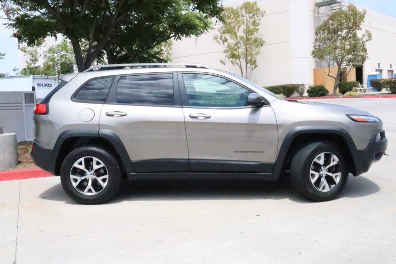 2017 Jeep Cherokee Trailhawk