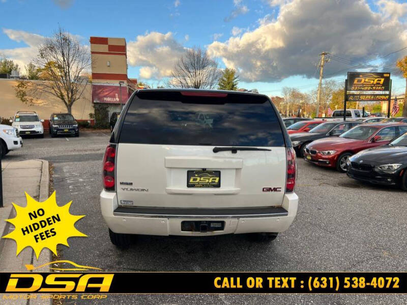 2011 GMC Yukon Denali