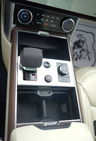 2023 Land Rover Range Rover P400 SE