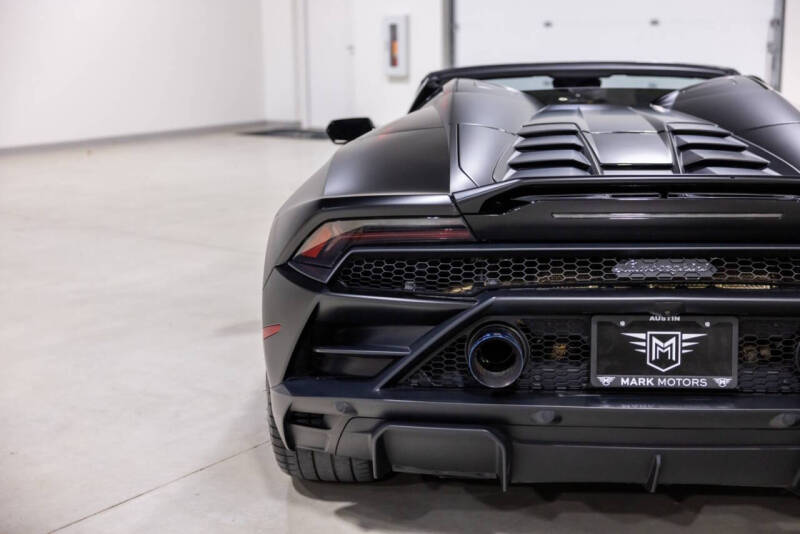 2020 Lamborghini Huracan EVO Spyder