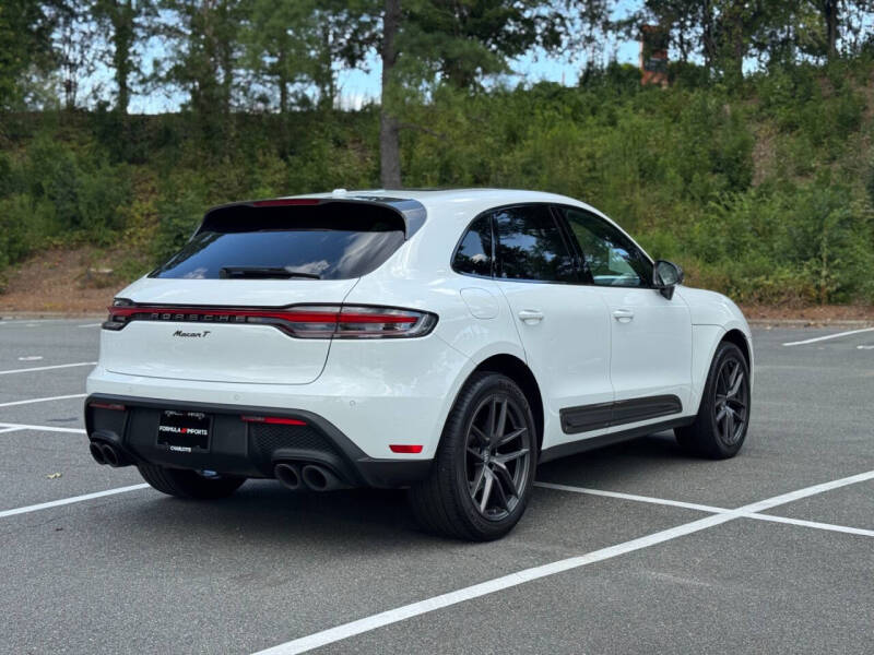 2023 Porsche Macan T