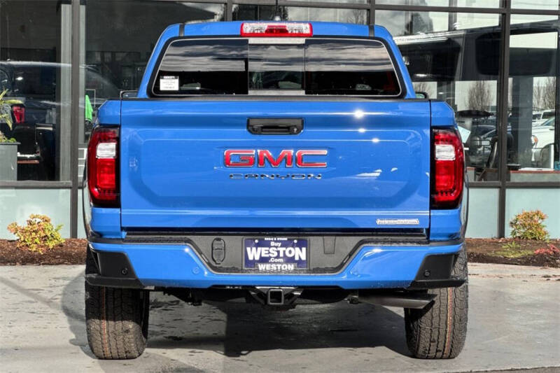 2026 GMC Canyon Elevation