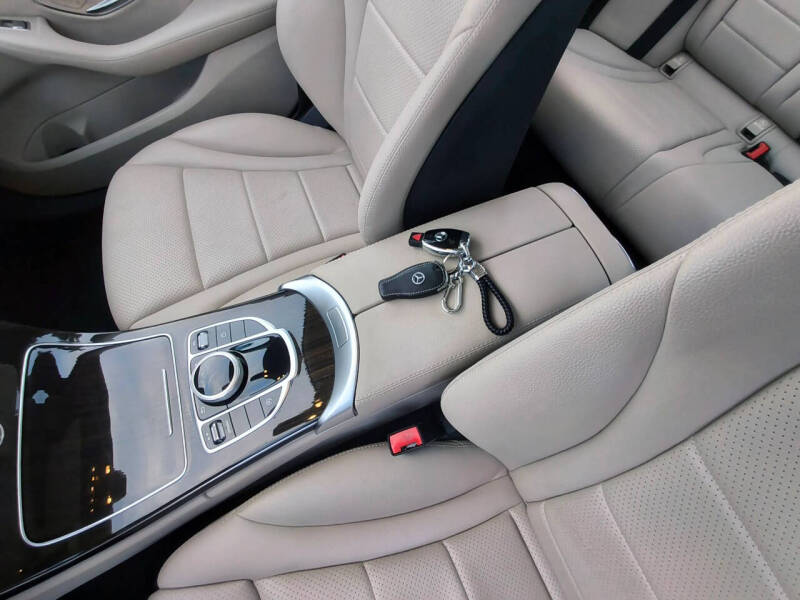 2018 Mercedes-Benz C-Class C 300