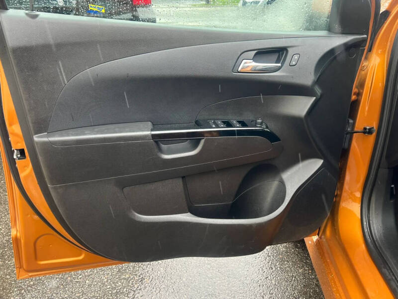 2017 Chevrolet Sonic Premier Auto