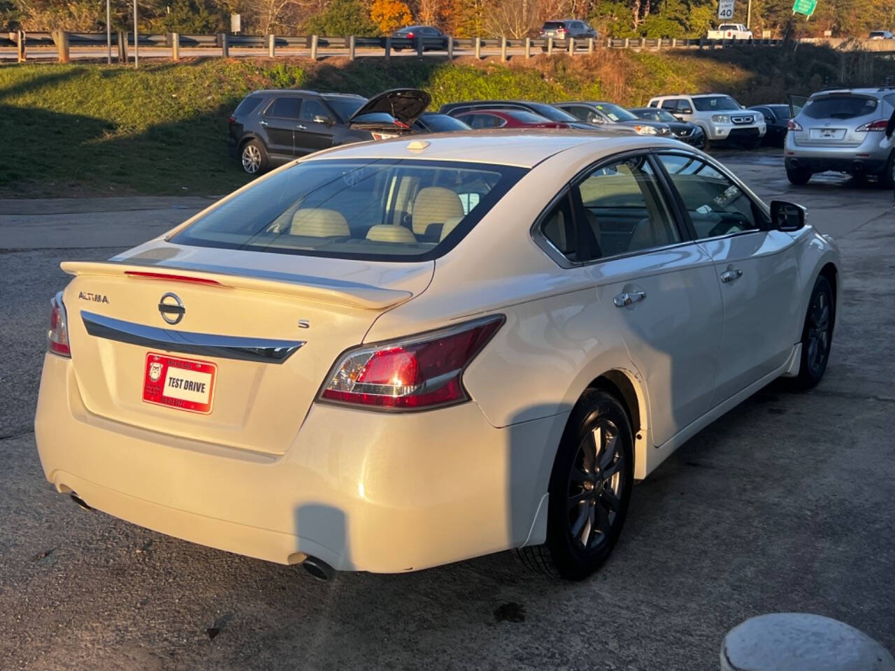 2015 Nissan Altima for sale at AMAX AUTO in ATHENS, GA