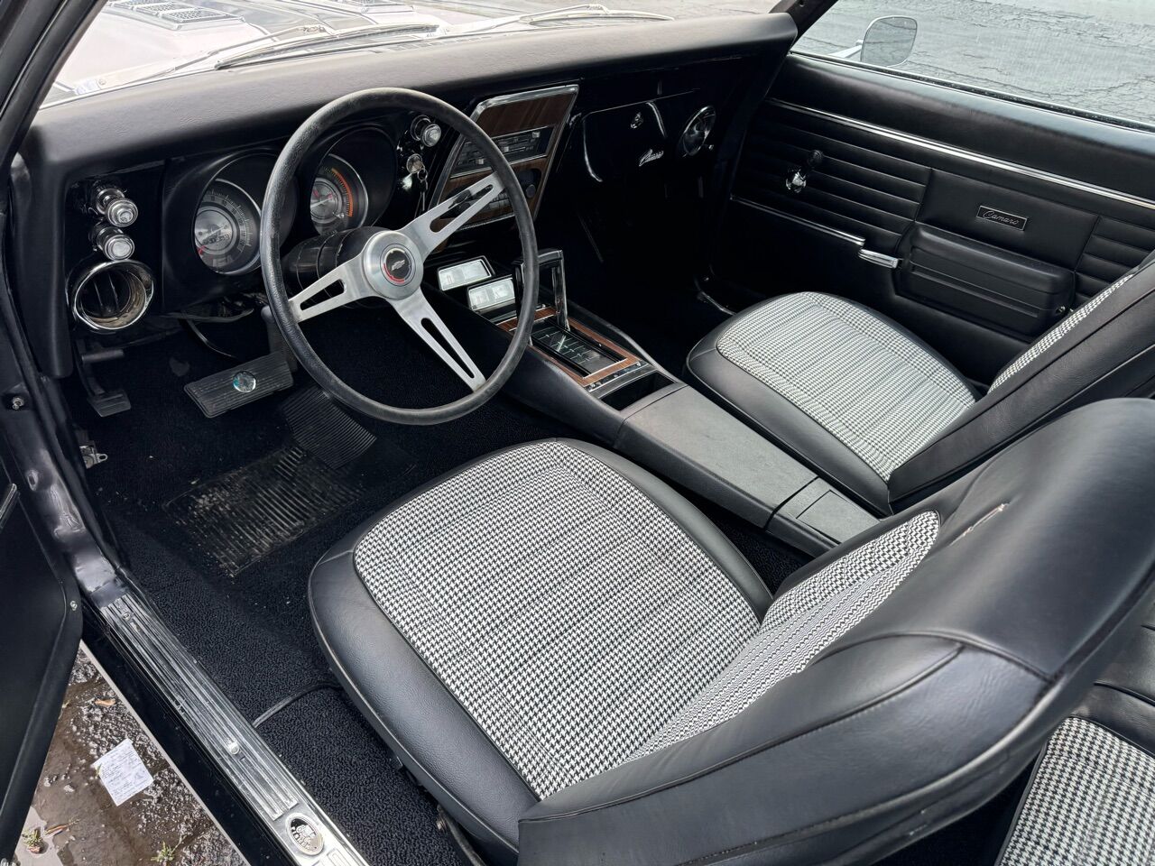 1968 Chevrolet Camaro 11