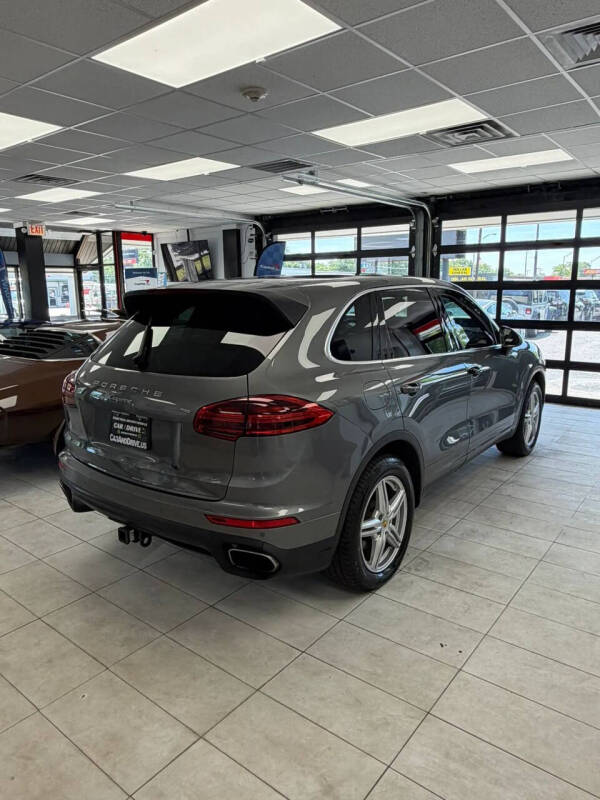 2016 Porsche Cayenne