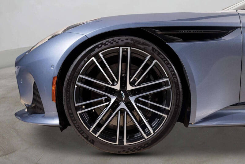 2024 Aston Martin DB12 Volante