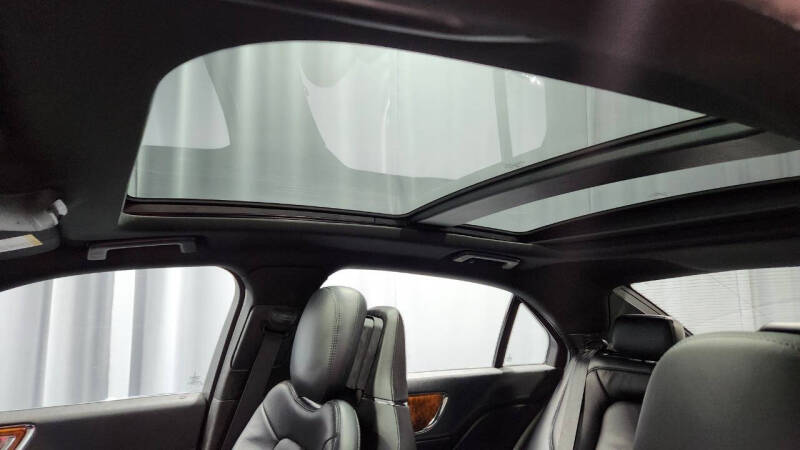 2017 Lincoln Continental Reserve