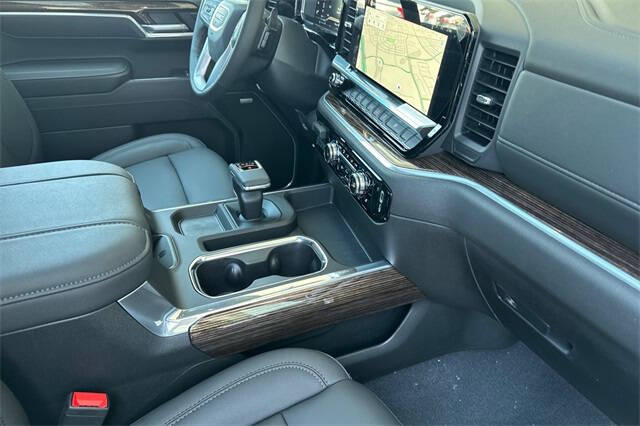 2025 GMC Sierra 1500