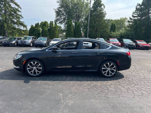 2016 Chrysler 200 C