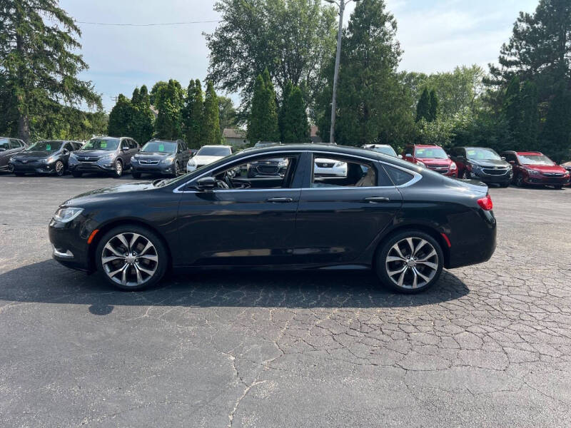 2016 Chrysler 200 C