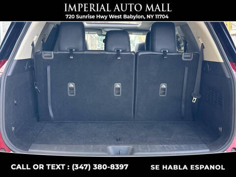 2022 Nissan Pathfinder SL