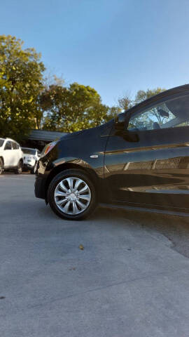 2019 Mitsubishi Mirage ES