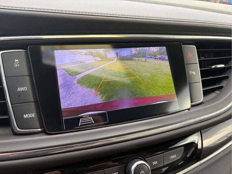 2020 Buick Enclave Essence