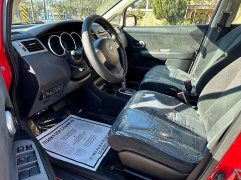 2012 Nissan Versa 1.8 S
