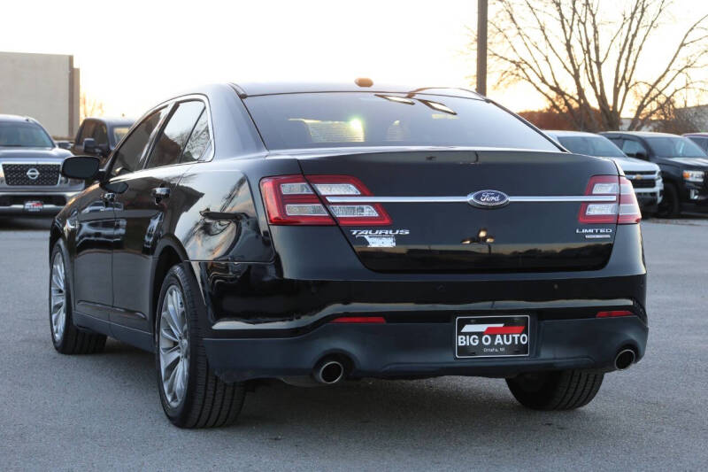 2017 Ford Taurus Limited