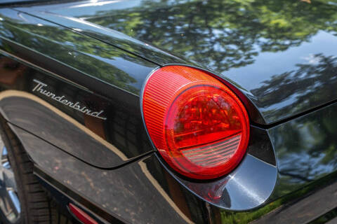 2002 Ford Thunderbird Deluxe