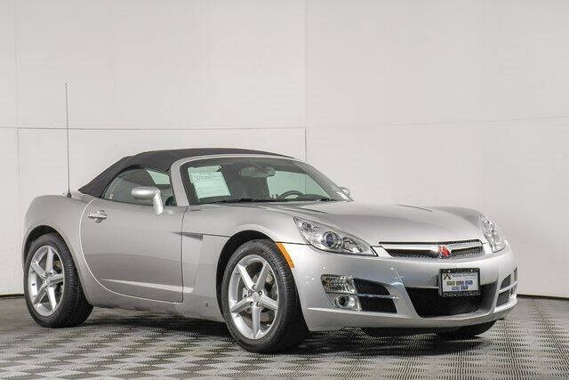 saturn sky white