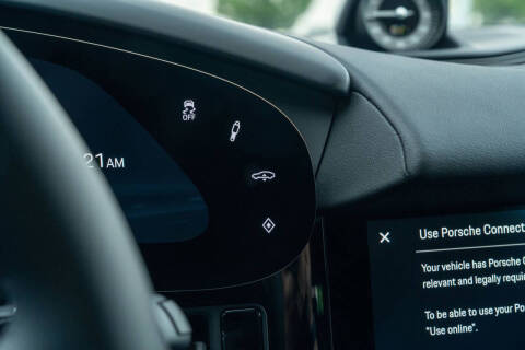 2025 Porsche Taycan 4 Cross Turismo