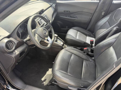 2019 Nissan Kicks S