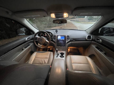 2011 Jeep Grand Cherokee Laredo