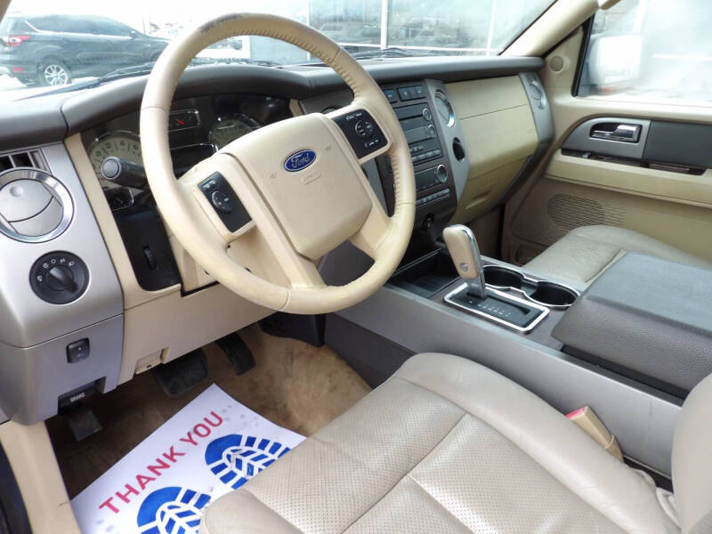 2011 Ford Expedition XLT