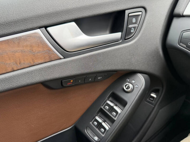 2015 Audi A4 2.0T quattro Premium Plus