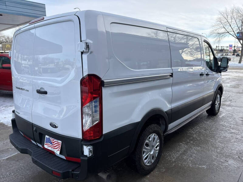 2022 Ford Transit 250