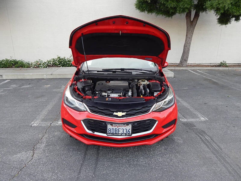 2017 Chevrolet Cruze LT Auto
