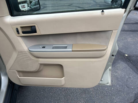 2011 Ford Escape XLT