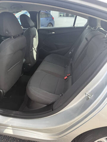 2017 Chevrolet Cruze LT Auto