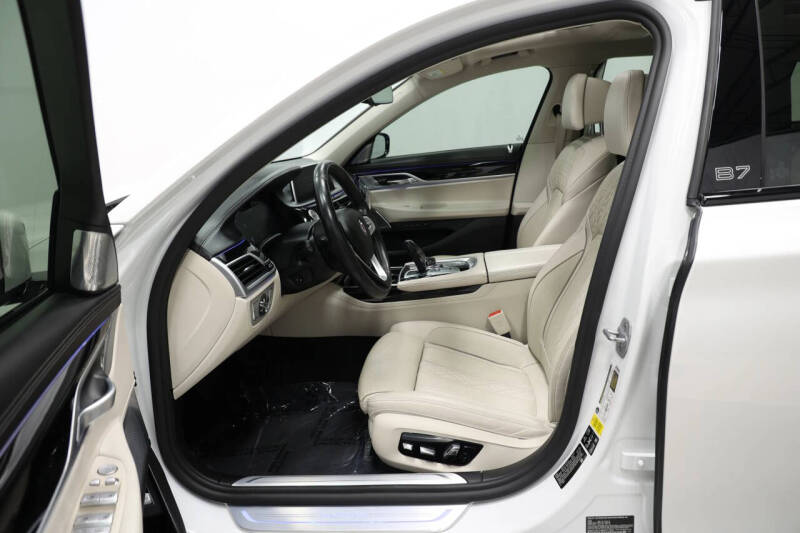 2021 BMW 7 Series ALPINA B7 xDrive