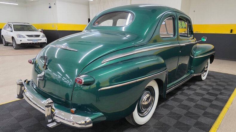 1948 Ford Super Deluxe