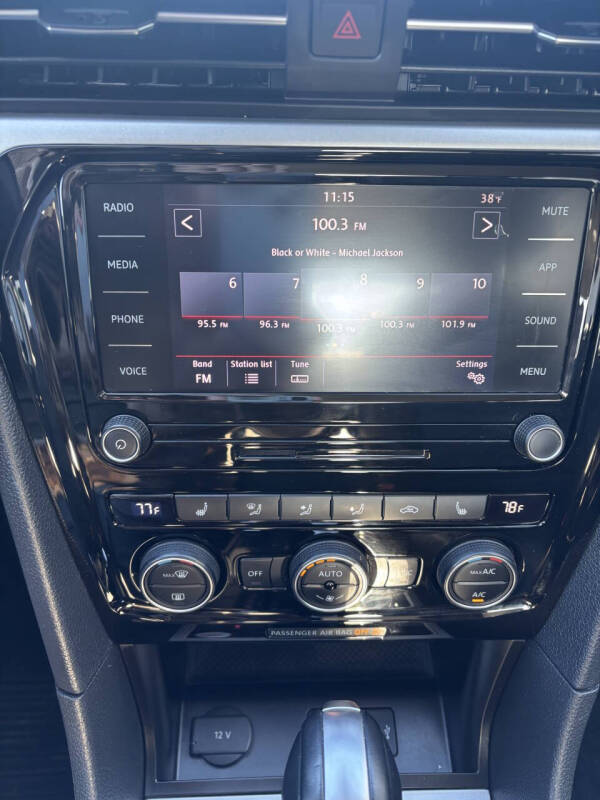 2020 Volkswagen Passat SE