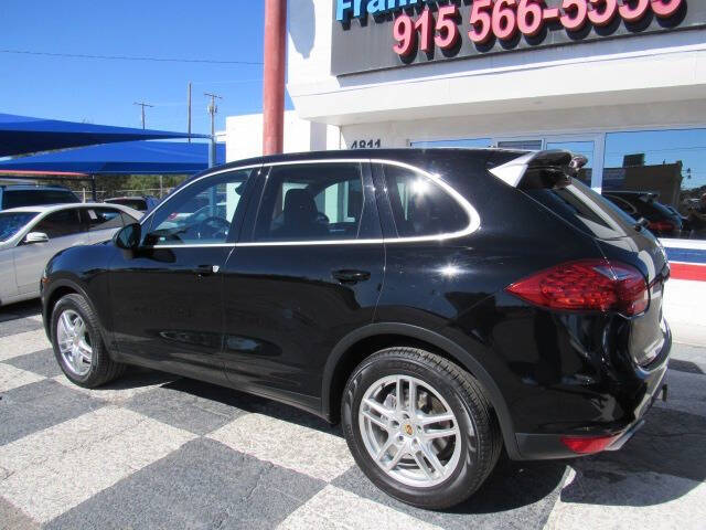 2014 Porsche Cayenne Platinum