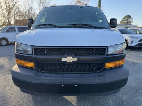 2020 Chevrolet Express LS 2500