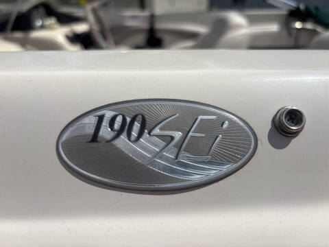 2001 Larson Boats 190SEI