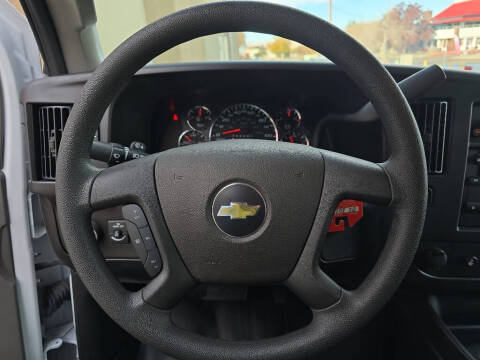 2024 Chevrolet Express 2500