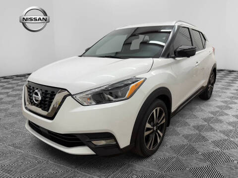 2020 Nissan Kicks SR